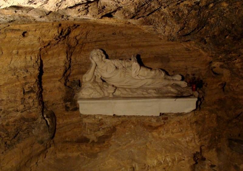 La grotte de marie madelaine 13015 marseille