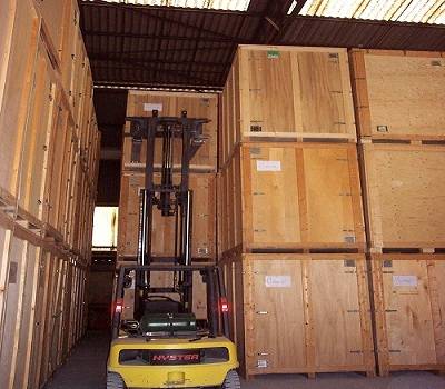 garde meubles avec location de box de stockage à Marseille